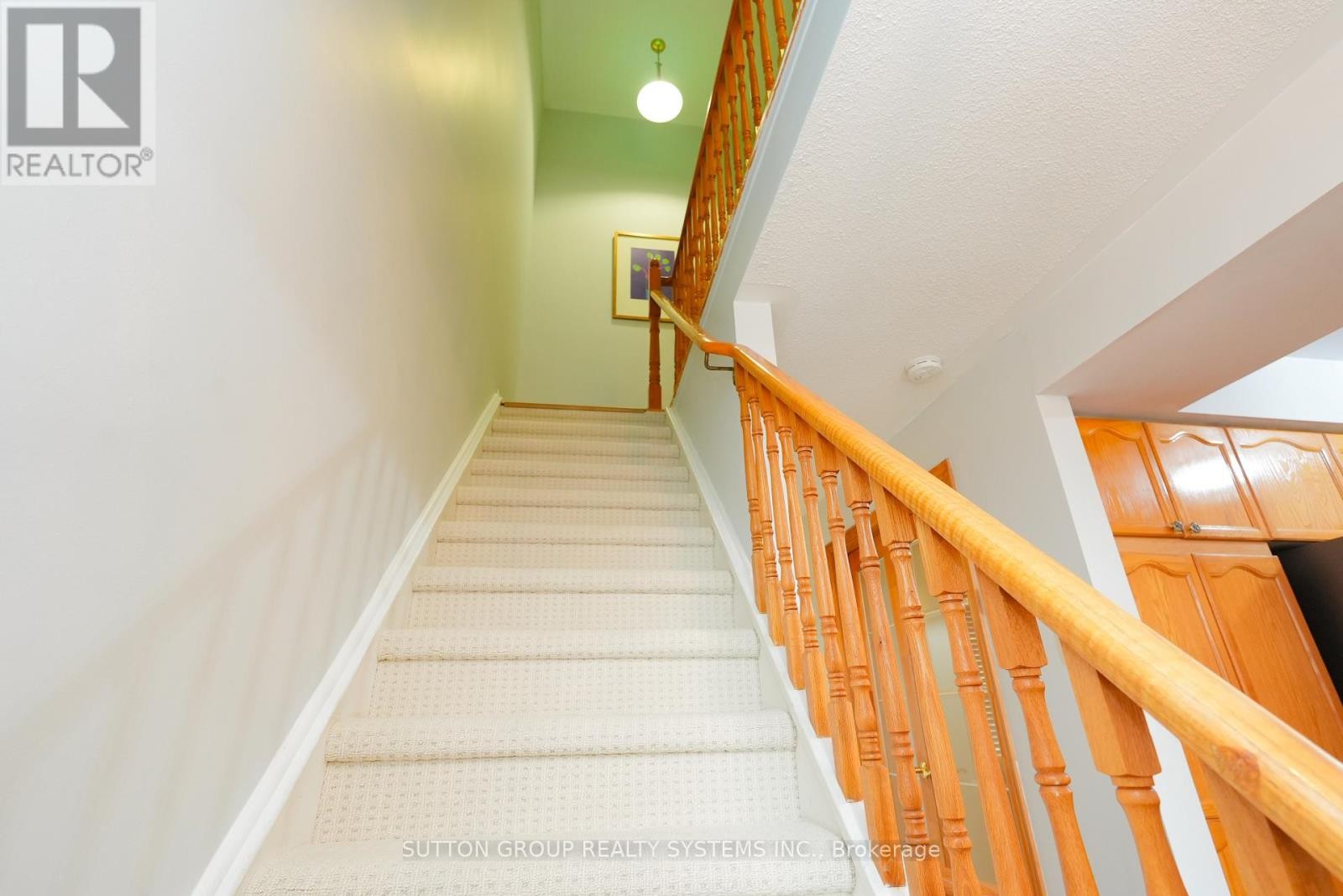 












255 - 60 BARONDALE DRIVE

,
Mississauga (Hurontario),




Ontario
L4Z3N8

