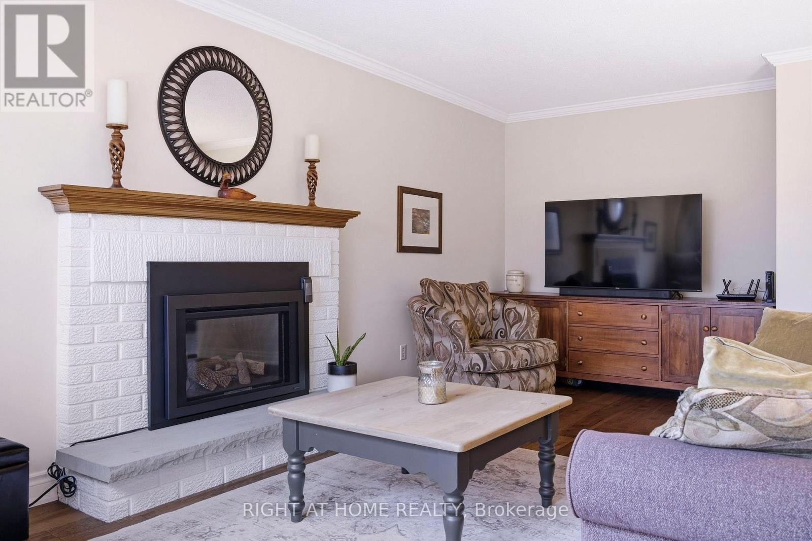 












12 ESKER DRIVE

,
Brampton (Heart Lake East),




Ontario
L6Z3C5

