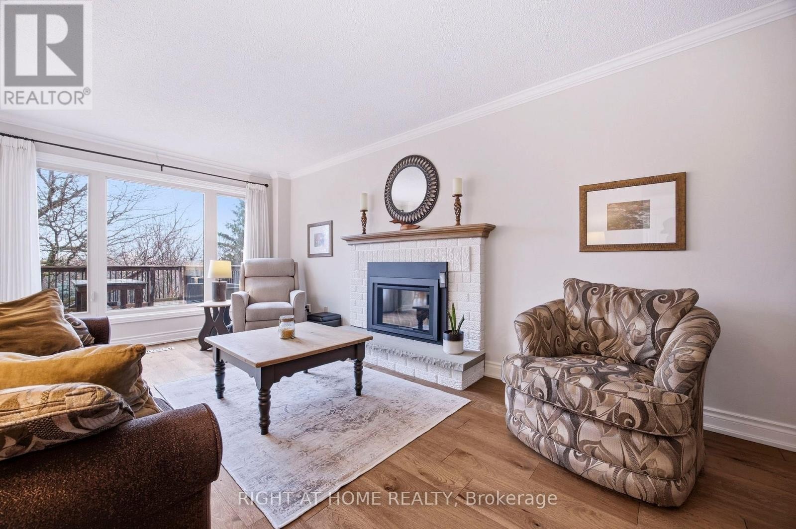 












12 ESKER DRIVE

,
Brampton (Heart Lake East),




Ontario
L6Z3C5

