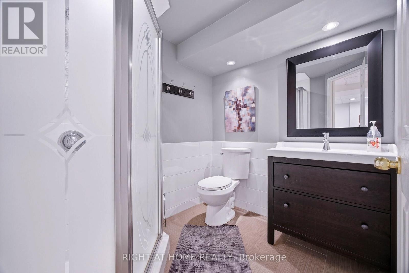 












12 ESKER DRIVE

,
Brampton (Heart Lake East),




Ontario
L6Z3C5

