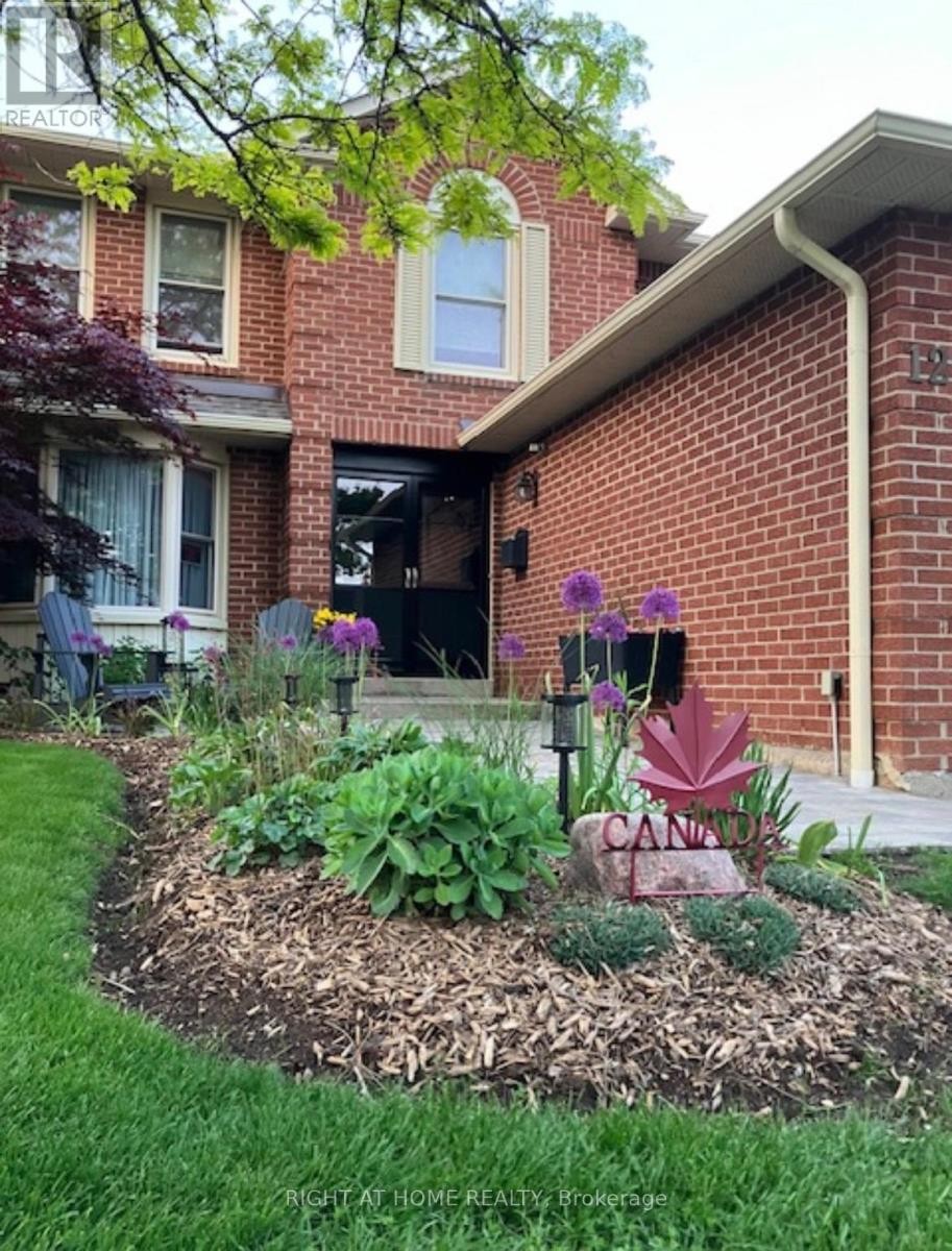 












12 ESKER DRIVE

,
Brampton (Heart Lake East),




Ontario
L6Z3C5

