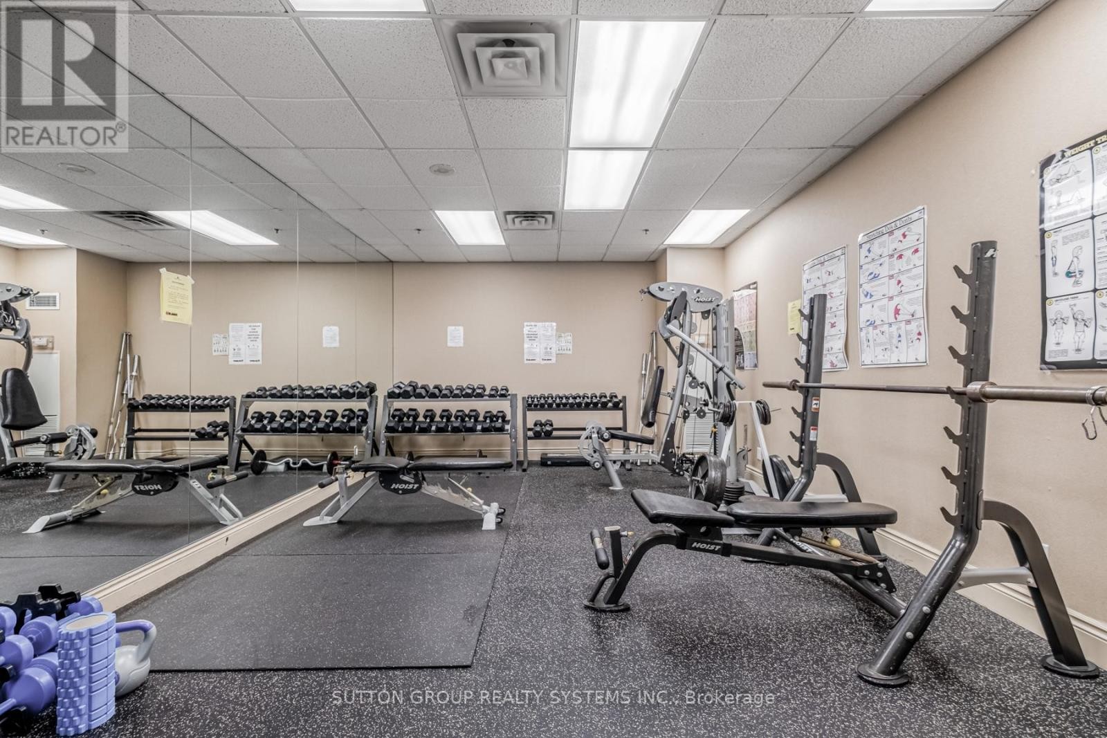 












709 - 7 MICHAEL POWER PLACE

,
Toronto (Islington-City Centre West),




Ontario
M9A0A2

