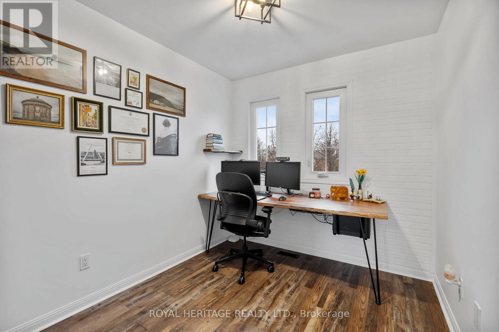 












1251 QUEST CIRCLE

,
Mississauga (Meadowvale Village),




Ontario
L5N8B6

