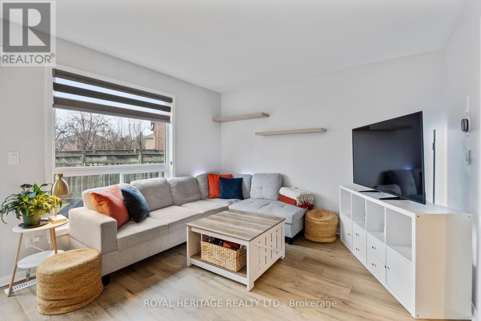 












1251 QUEST CIRCLE

,
Mississauga (Meadowvale Village),




Ontario
L5N8B6

