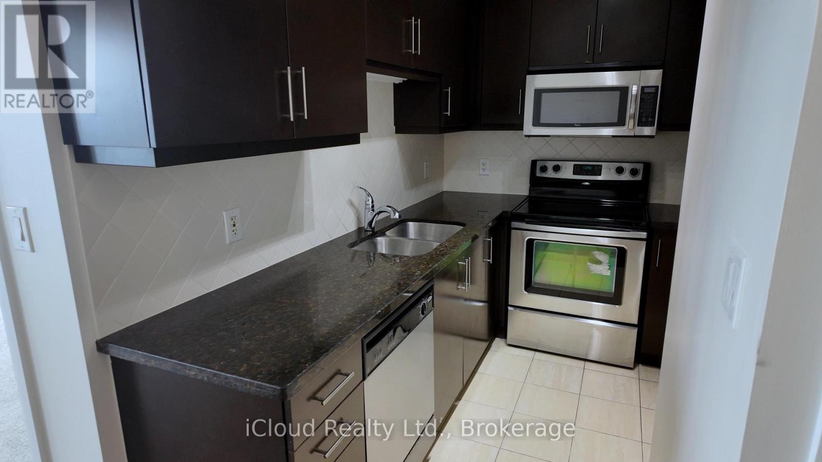 












5404 - 60 ABSOLUTE AVENUE

,
Mississauga (City Centre),




Ontario
L4Z0A9


