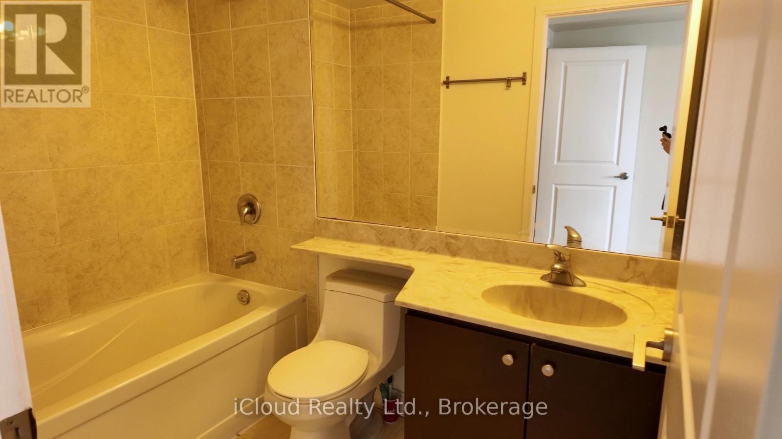 












5404 - 60 ABSOLUTE AVENUE

,
Mississauga (City Centre),




Ontario
L4Z0A9

