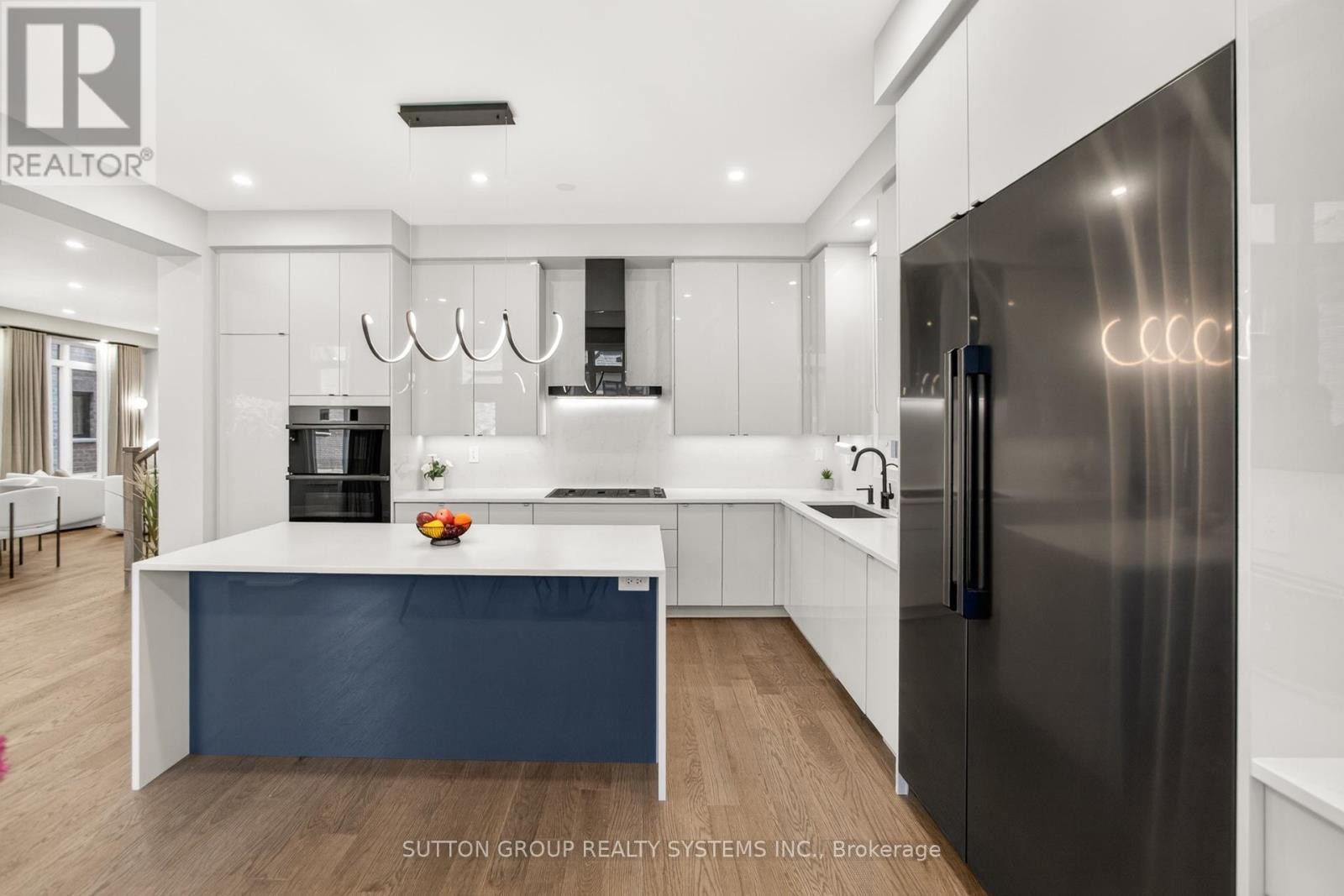 












1530 BUTTERCUP COURT

,
Milton (Walker),




Ontario
L9E2G3

