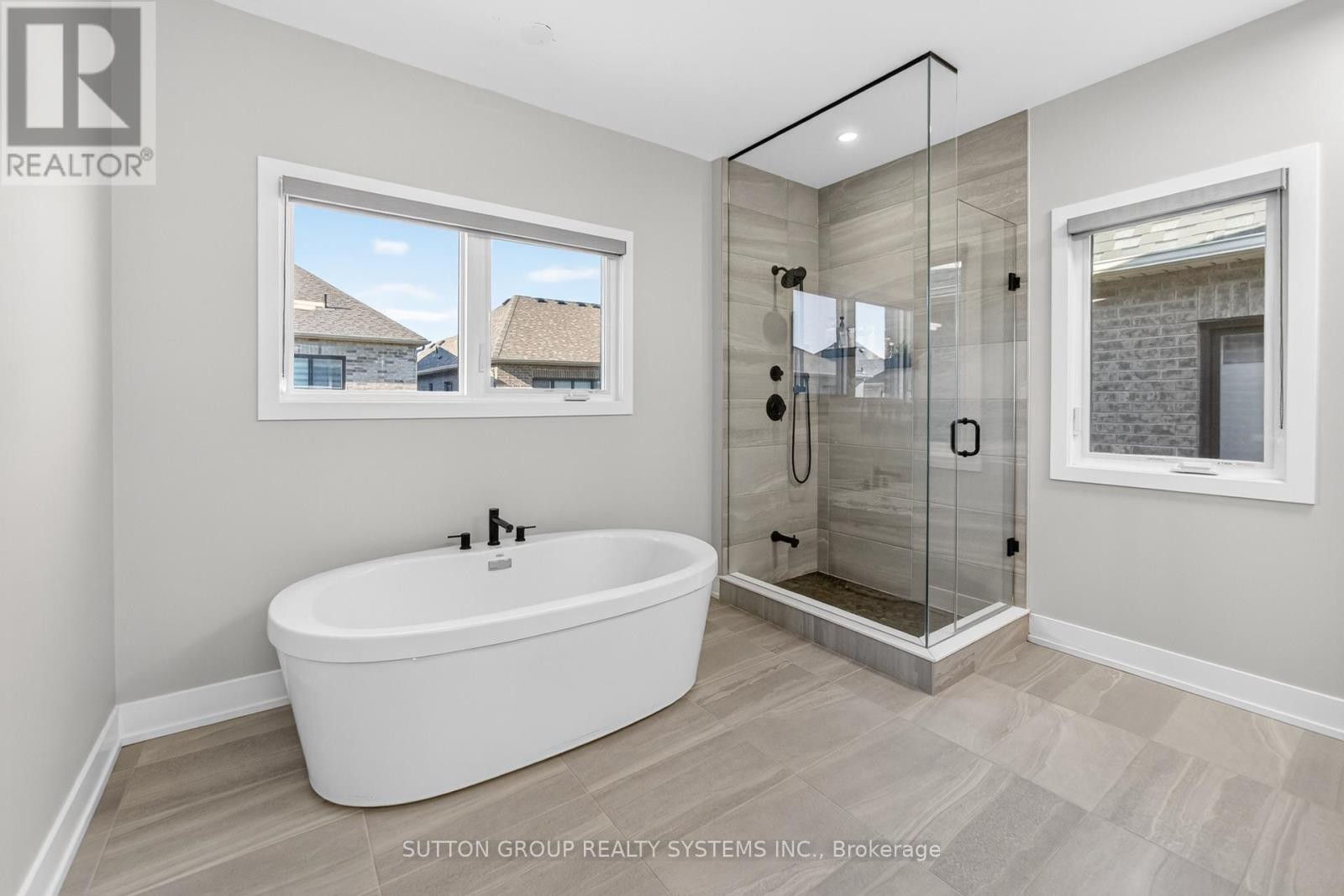 












1530 BUTTERCUP COURT

,
Milton (Walker),




Ontario
L9E2G3

