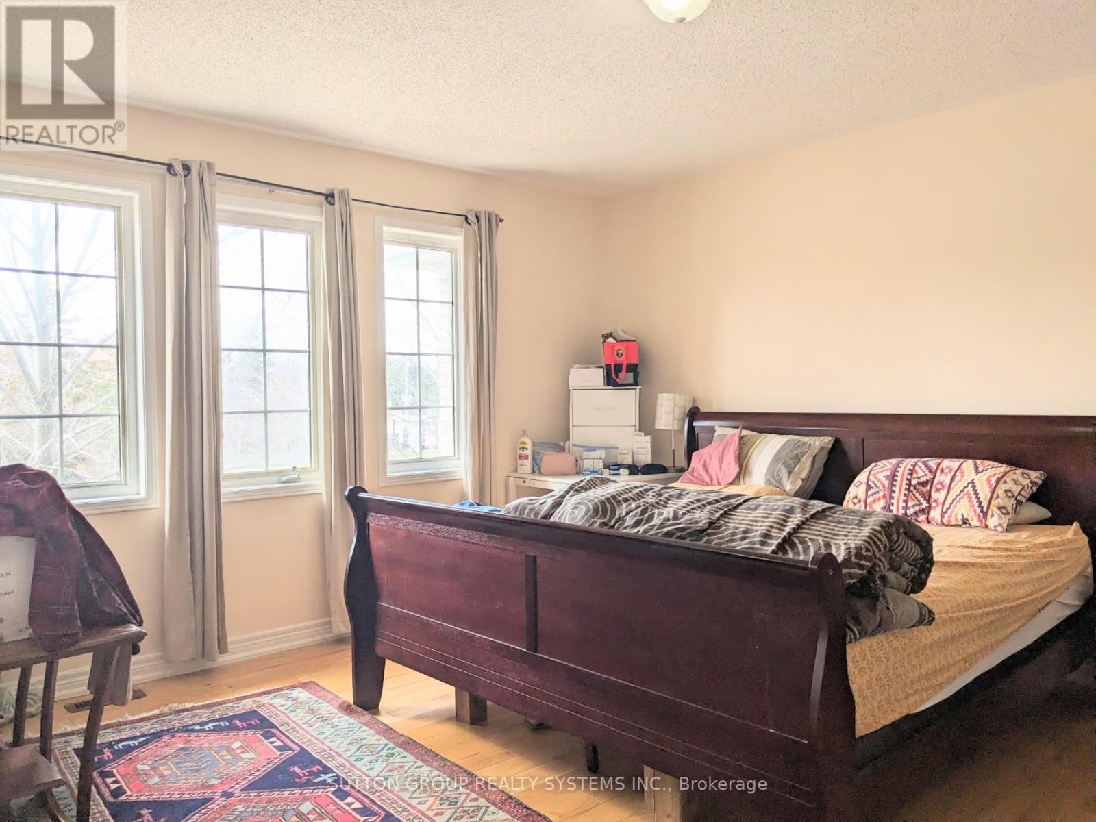 












5979 TENTH LINE W

,
Mississauga (Churchill Meadows),




Ontario
L5M6K7

