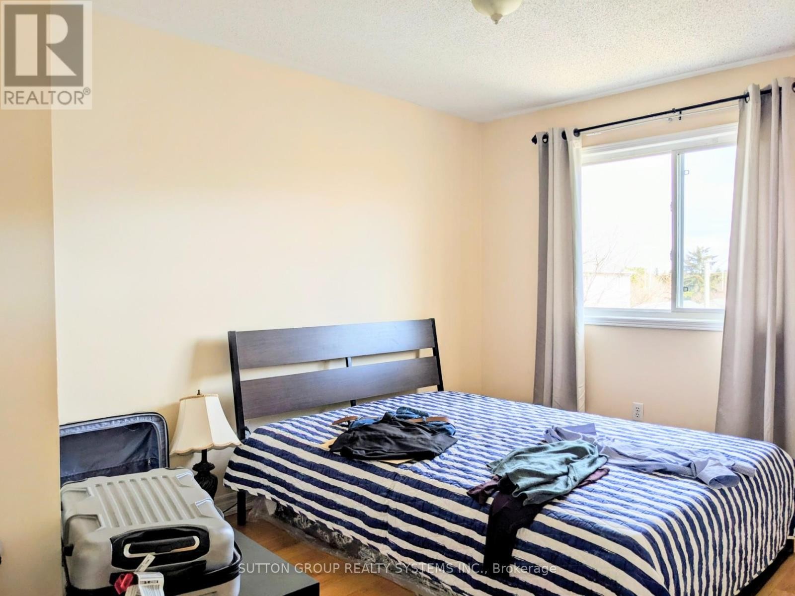 












5979 TENTH LINE W

,
Mississauga (Churchill Meadows),




Ontario
L5M6K7

