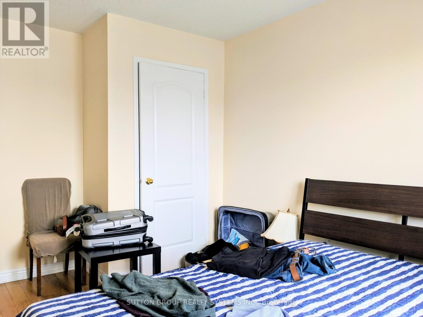 












5979 TENTH LINE W

,
Mississauga (Churchill Meadows),




Ontario
L5M6K7

