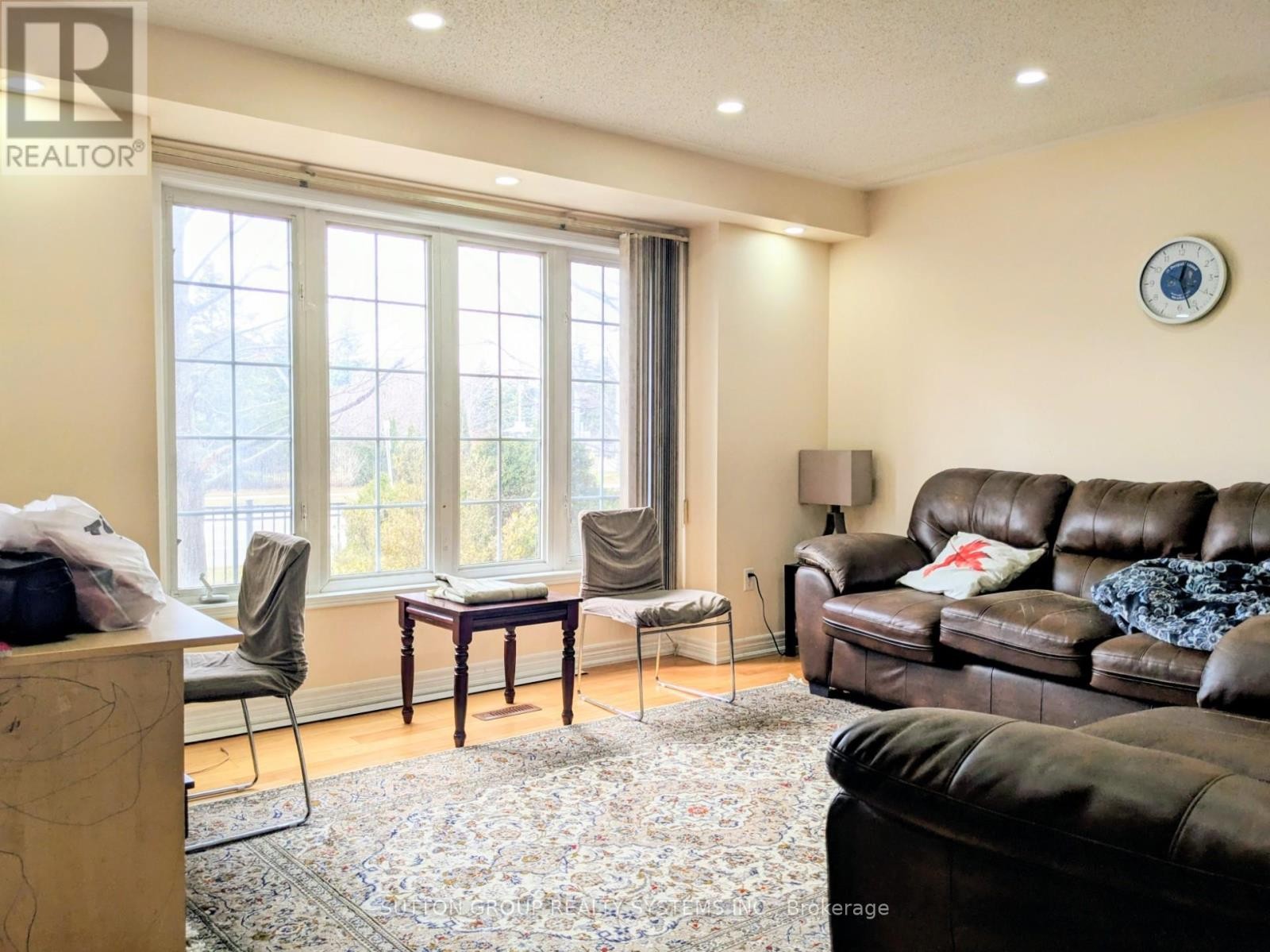 












5979 TENTH LINE W

,
Mississauga (Churchill Meadows),




Ontario
L5M6K7

