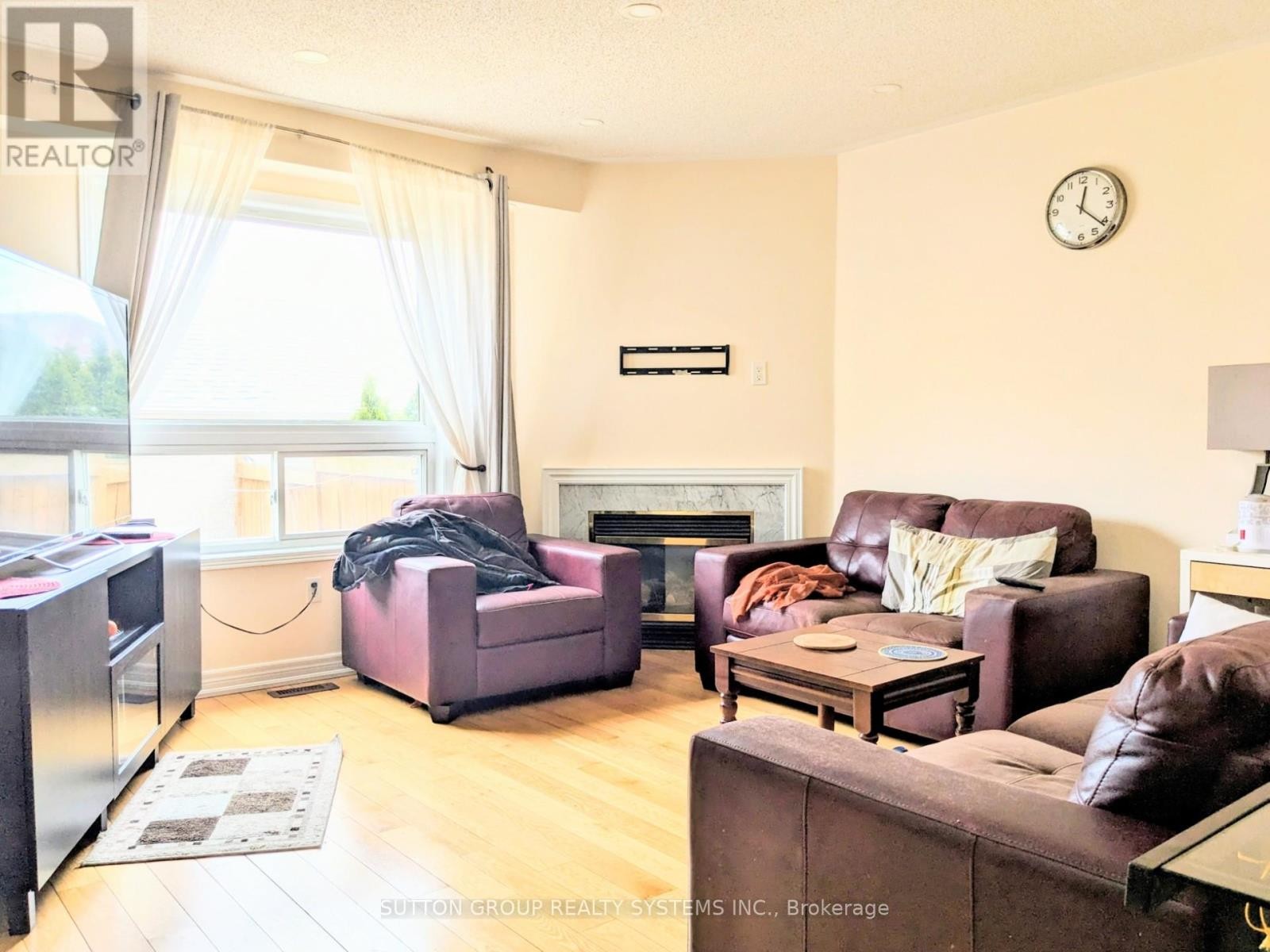 












5979 TENTH LINE W

,
Mississauga (Churchill Meadows),




Ontario
L5M6K7

