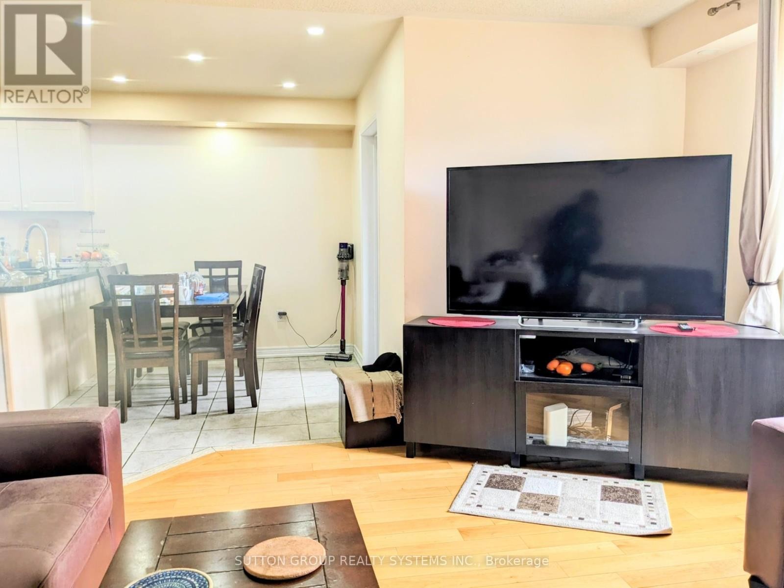 












5979 TENTH LINE W

,
Mississauga (Churchill Meadows),




Ontario
L5M6K7

