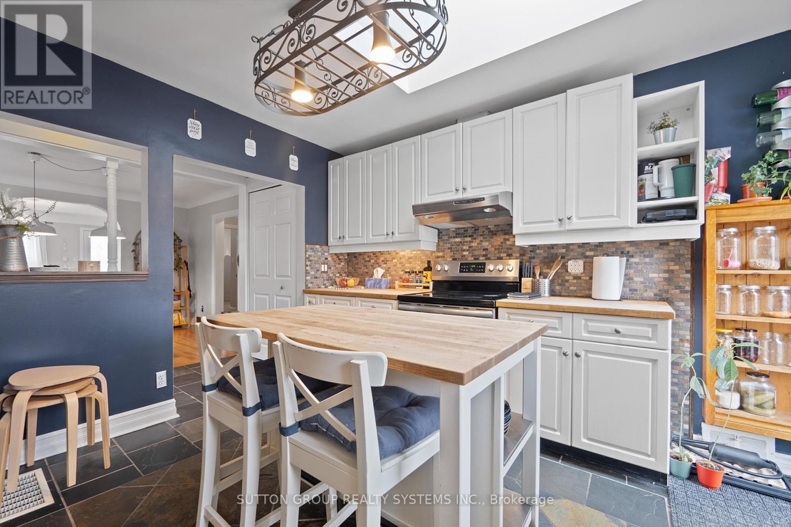 












2399 GLENWOOD SCHOOL DRIVE

,
Burlington (Freeman),




Ontario
L7R3R9

