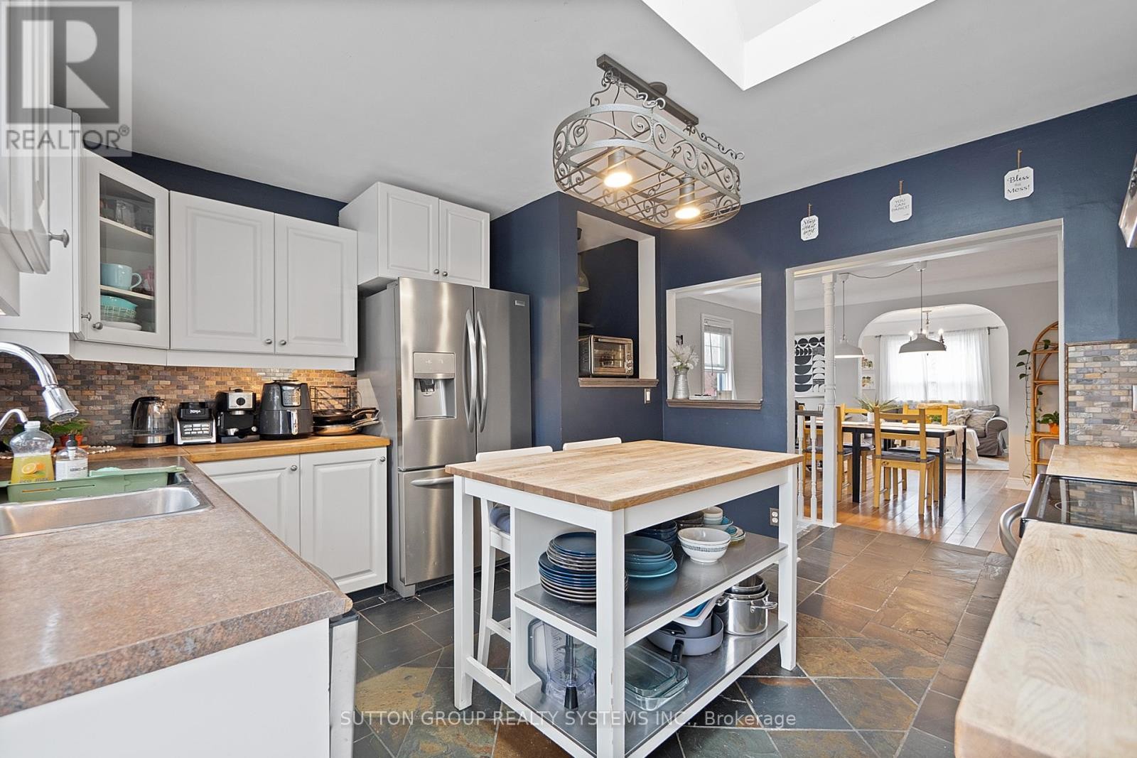 












2399 GLENWOOD SCHOOL DRIVE

,
Burlington (Freeman),




Ontario
L7R3R9

