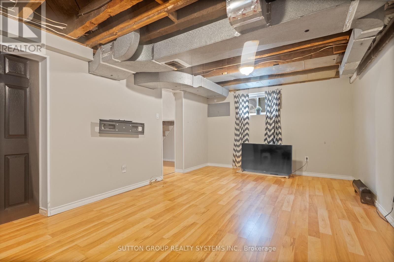 












2399 GLENWOOD SCHOOL DRIVE

,
Burlington (Freeman),




Ontario
L7R3R9

