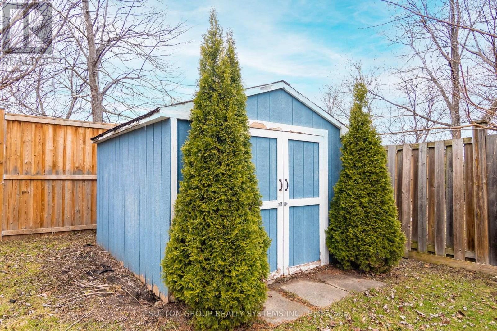 












2399 GLENWOOD SCHOOL DRIVE

,
Burlington (Freeman),




Ontario
L7R3R9

