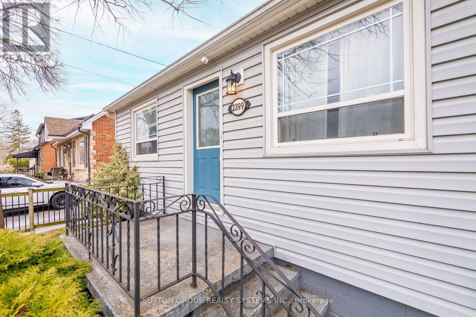 












2399 GLENWOOD SCHOOL DRIVE

,
Burlington (Freeman),




Ontario
L7R3R9

