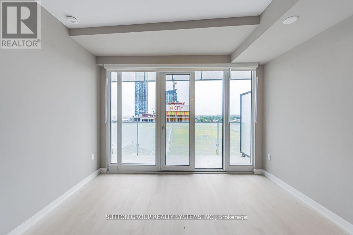 












707 - 3900 CONFEDERATION PARKWAY

,
Mississauga (City Centre),




Ontario
L5B0M3

