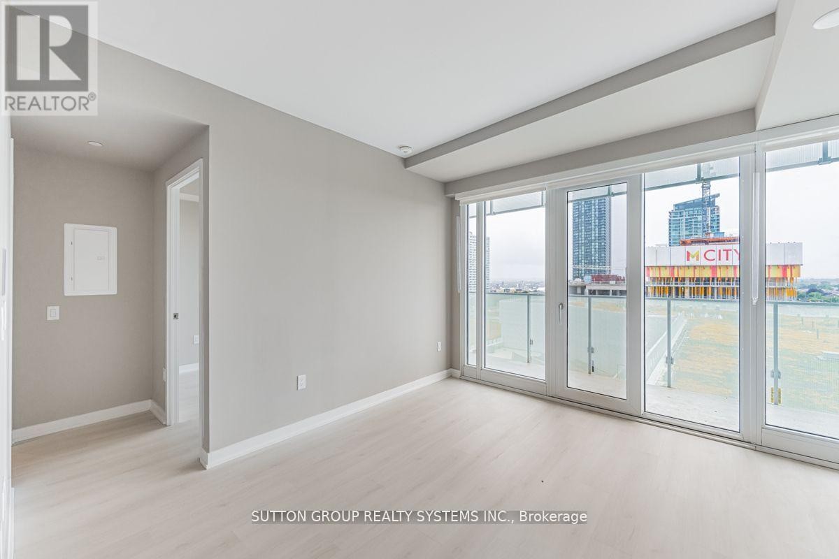 












707 - 3900 CONFEDERATION PARKWAY

,
Mississauga (City Centre),




Ontario
L5B0M3

