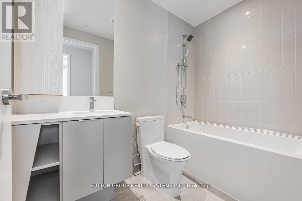 












707 - 3900 CONFEDERATION PARKWAY

,
Mississauga (City Centre),




Ontario
L5B0M3

