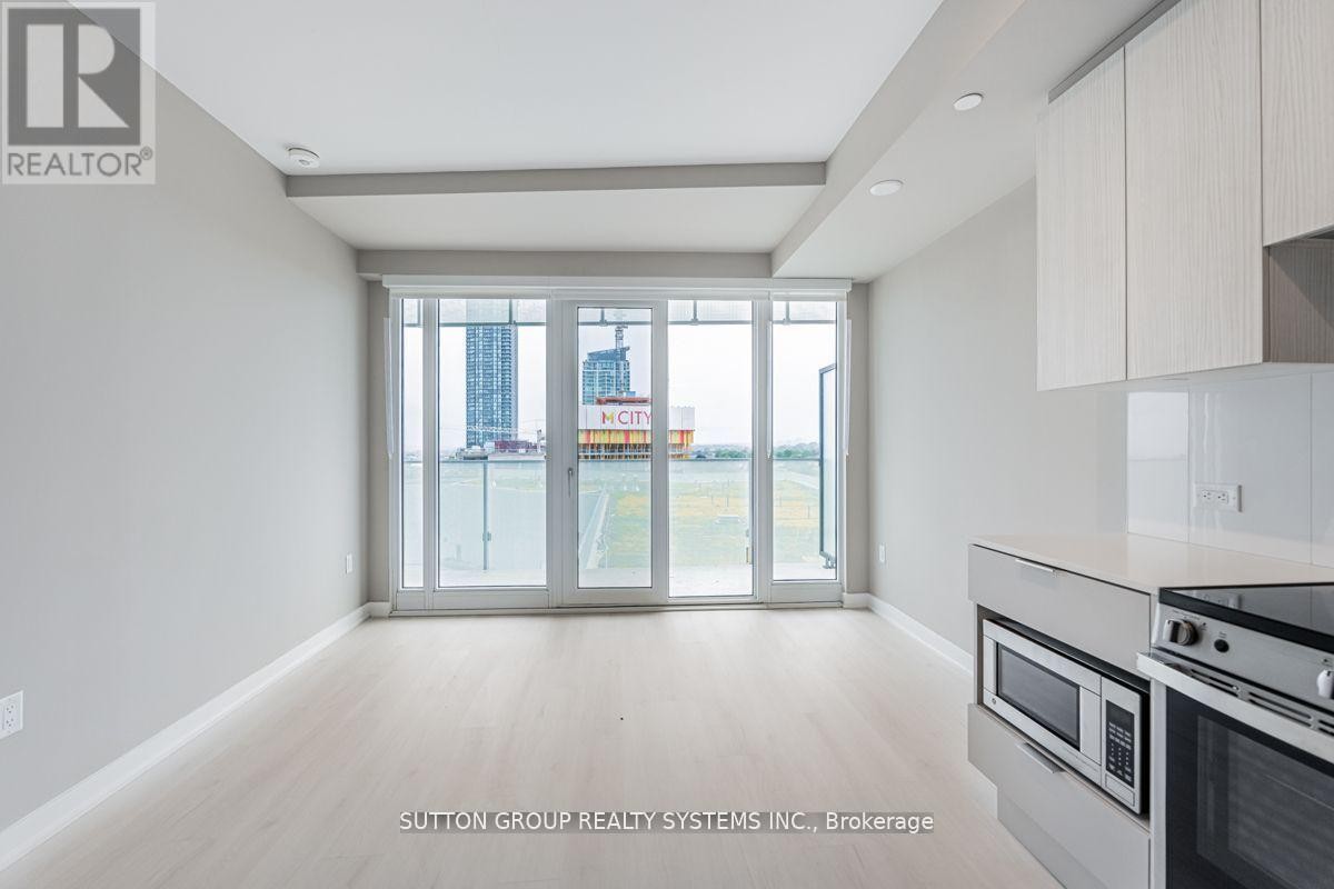 












707 - 3900 CONFEDERATION PARKWAY

,
Mississauga (City Centre),




Ontario
L5B0M3

