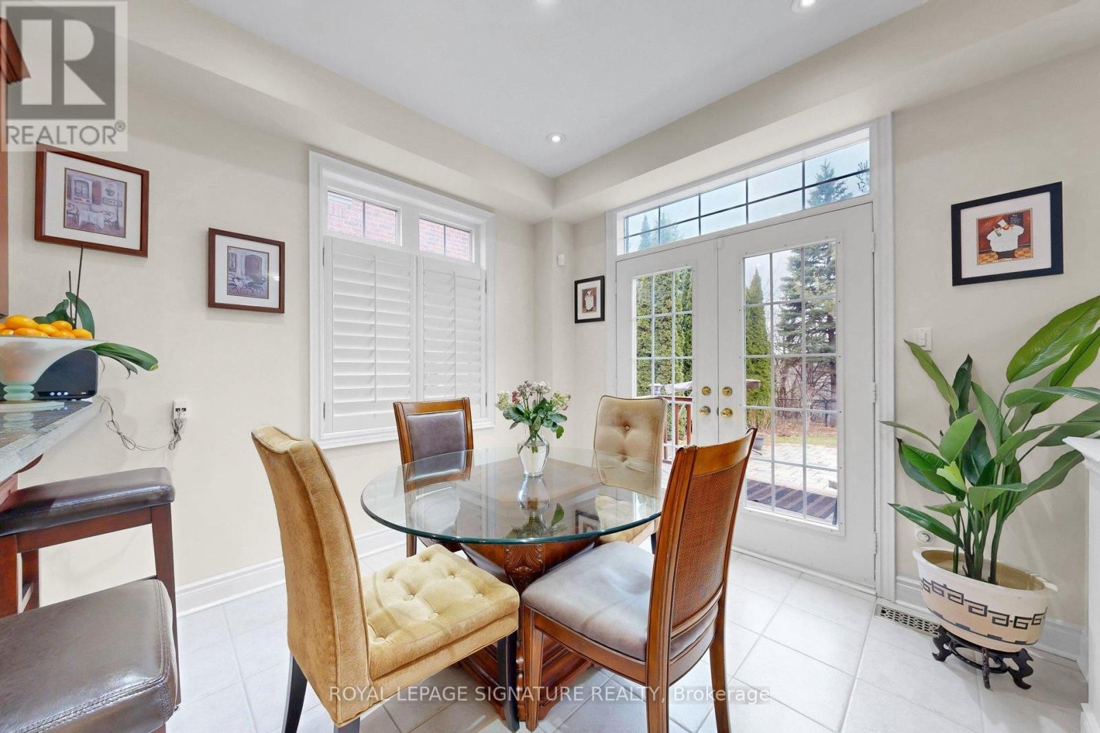 












1590 HALLSTONE ROAD

,
Brampton (Bram West),




Ontario
L6Y5K8

