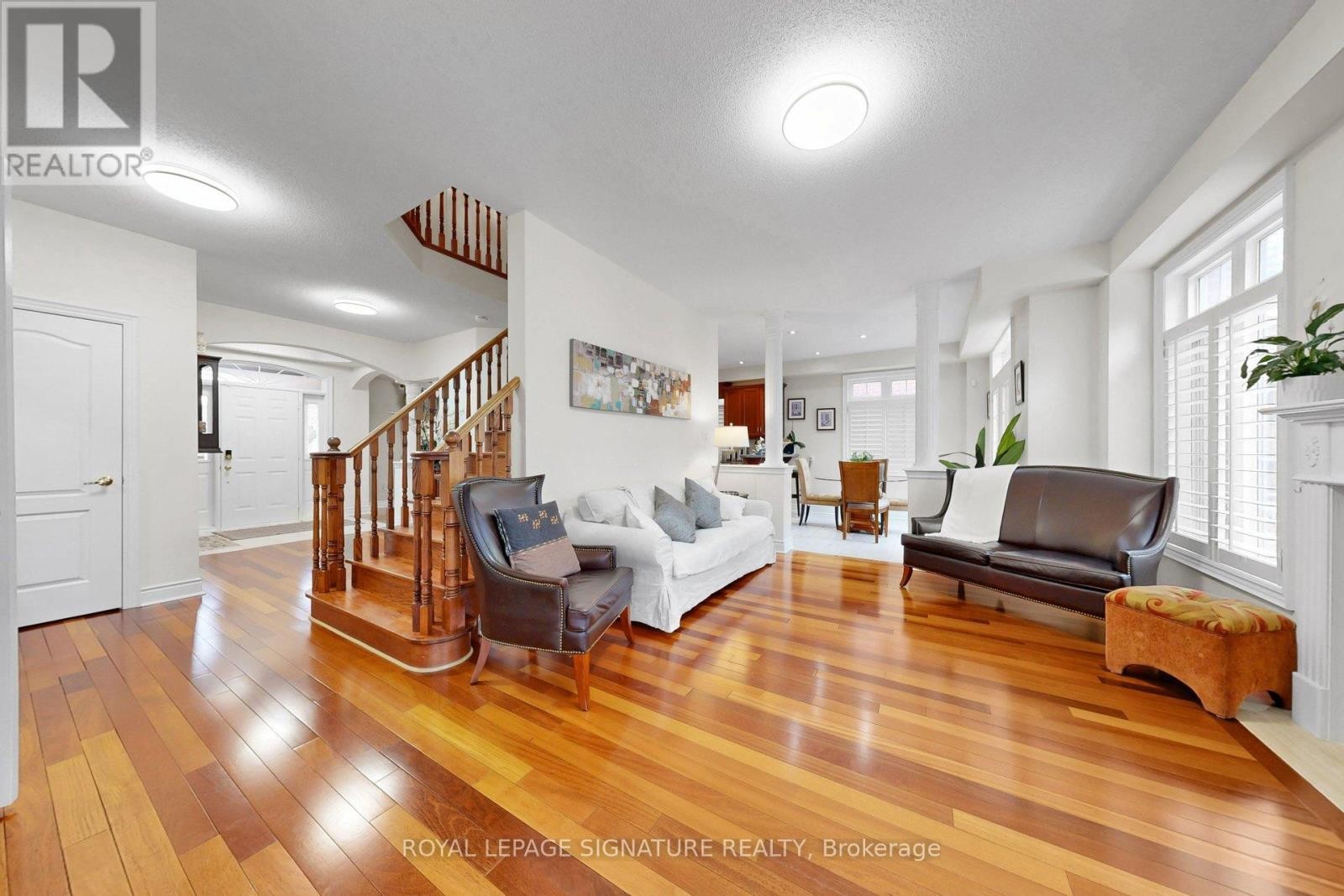 












1590 HALLSTONE ROAD

,
Brampton (Bram West),




Ontario
L6Y5K8

