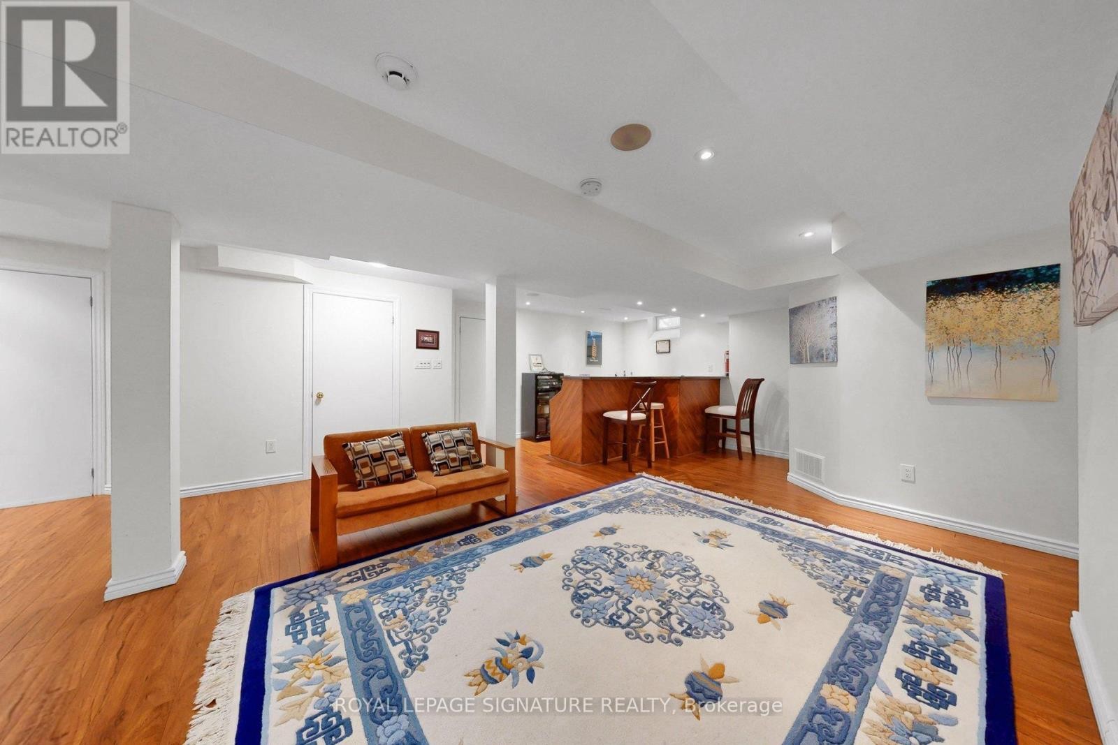 












1590 HALLSTONE ROAD

,
Brampton (Bram West),




Ontario
L6Y5K8

