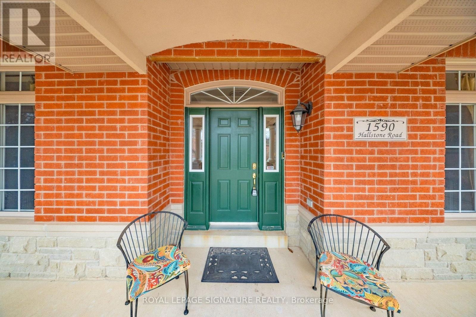 












1590 HALLSTONE ROAD

,
Brampton (Bram West),




Ontario
L6Y5K8

