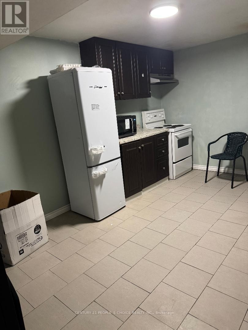 












52 JUDITH CRESCENT

,
Brampton (Northgate),




Ontario
L6S3J4

