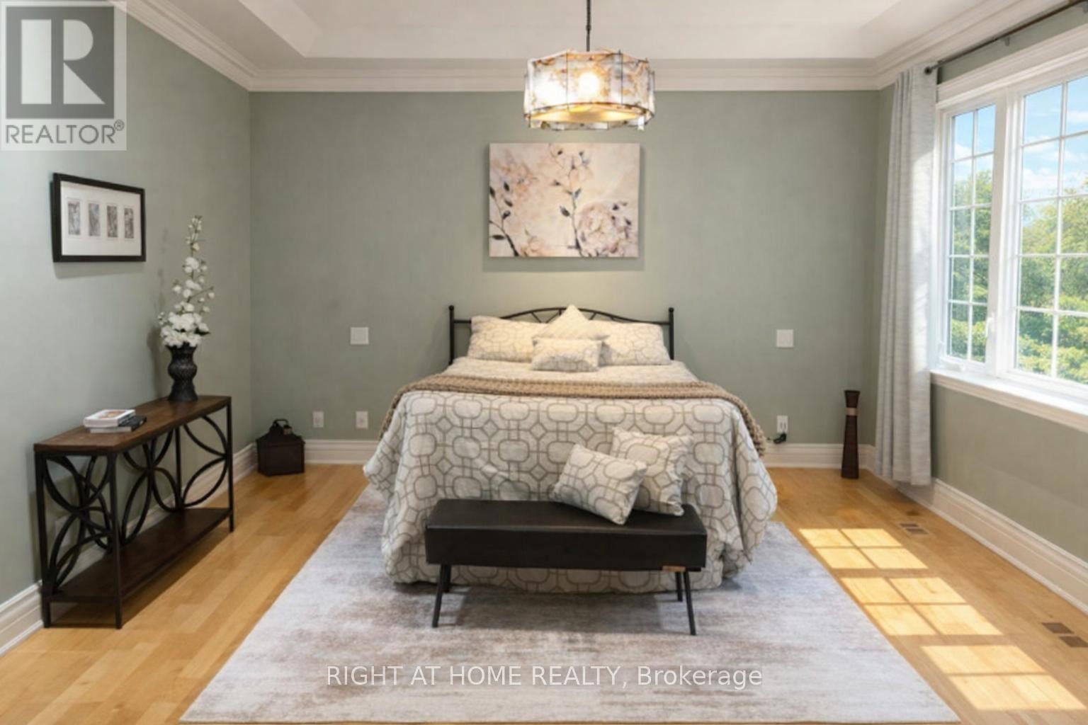 












3 WESTROSE AVENUE

,
Toronto (Kingsway South),




Ontario
M8X1Z9

