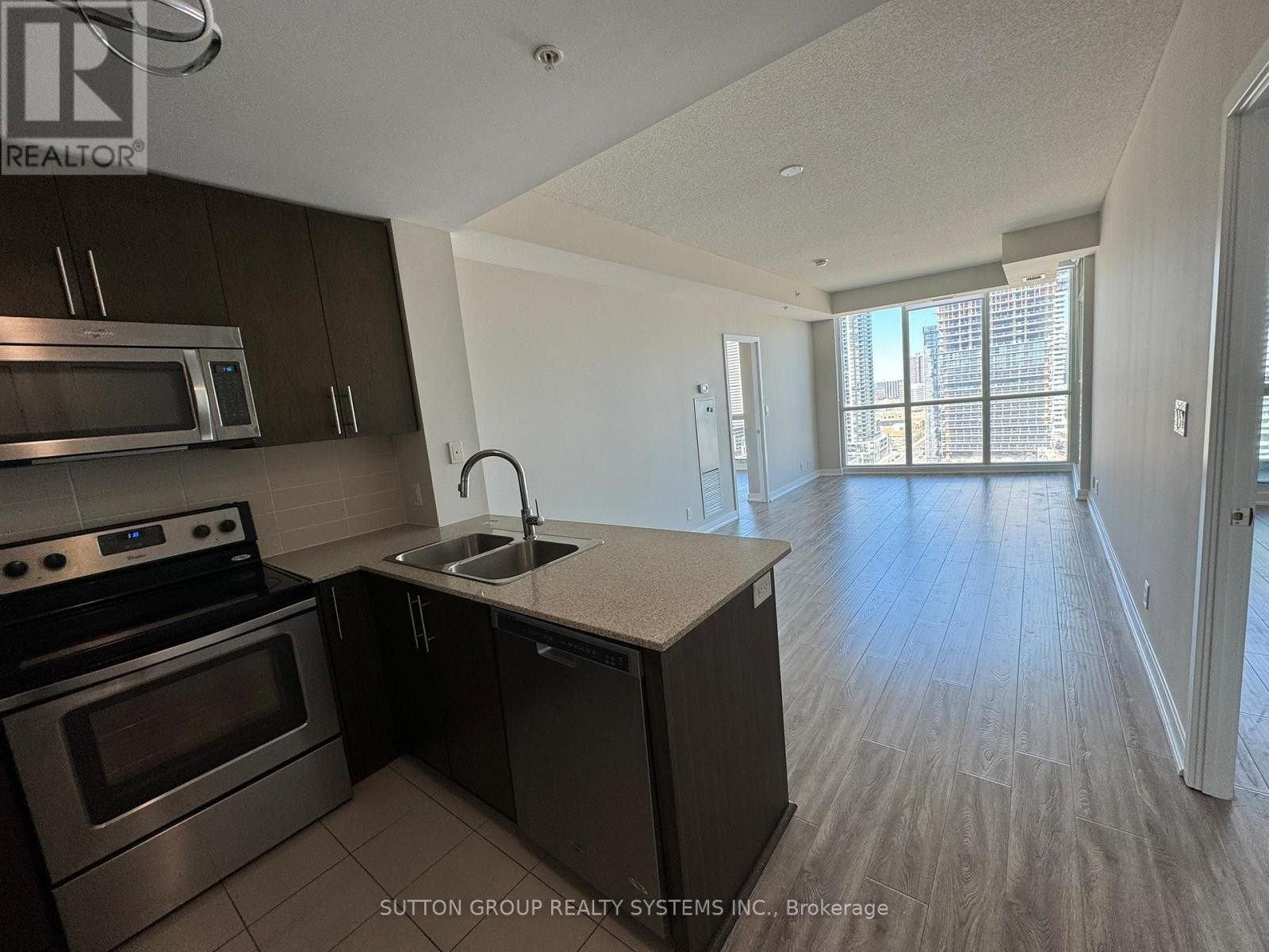 












1912 - 3985 GRAND PARK DRIVE

,
Mississauga (City Centre),




Ontario
L5B0H8

