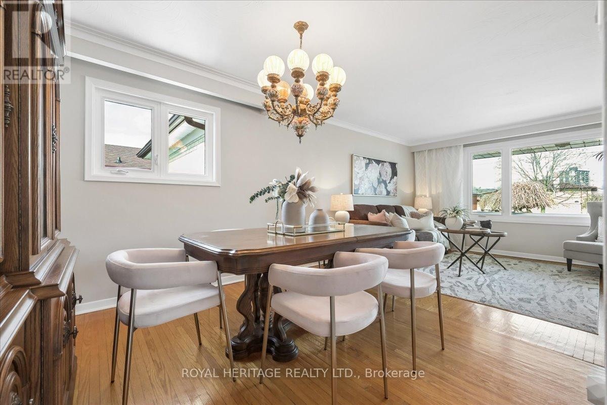 












297 DRIFTWOOD AVENUE

,
Toronto (Black Creek),




Ontario
M3N2N6

