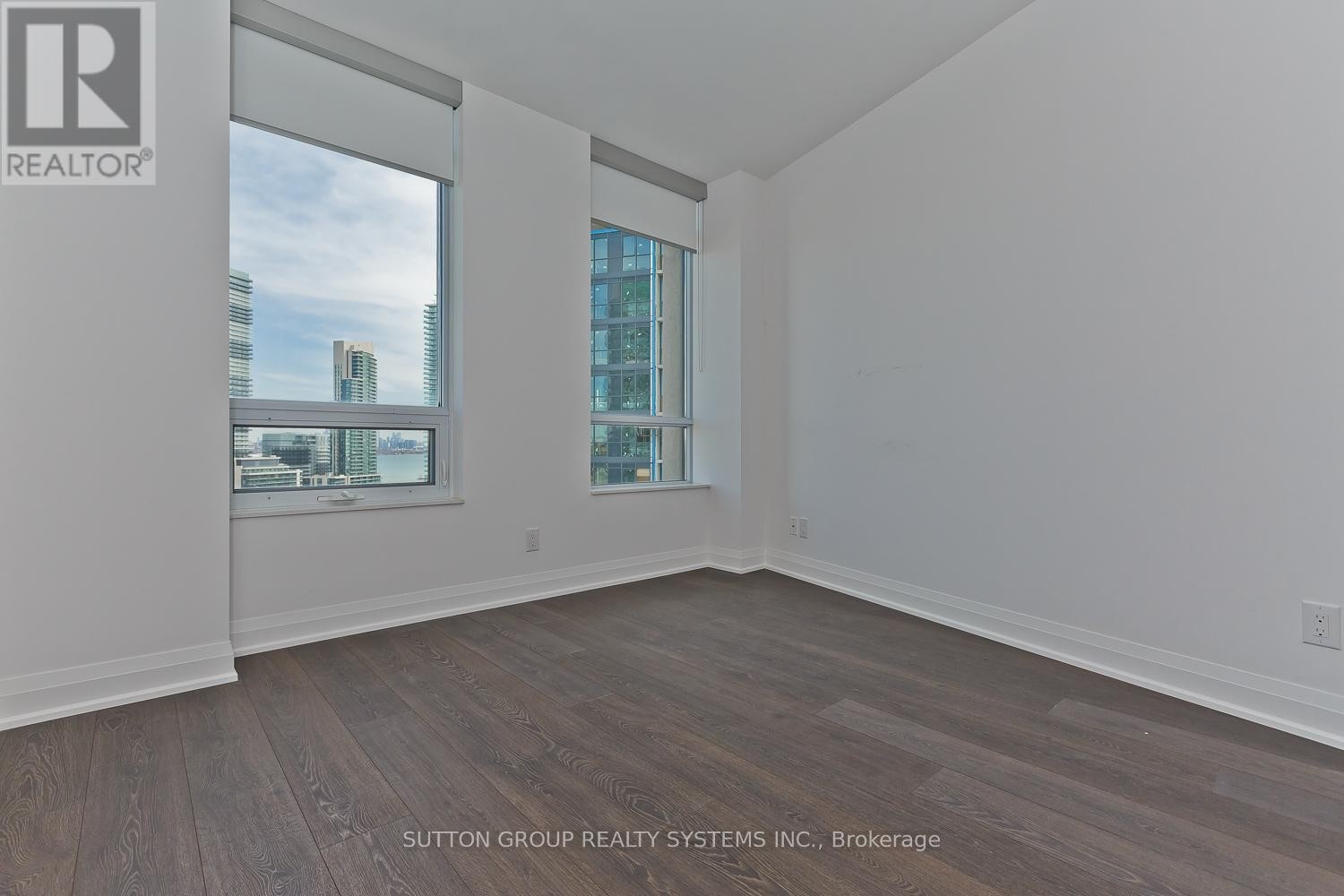 












1410 - 36 PARK LAWN ROAD

,
Toronto (Mimico),




Ontario
M8Y0C1

