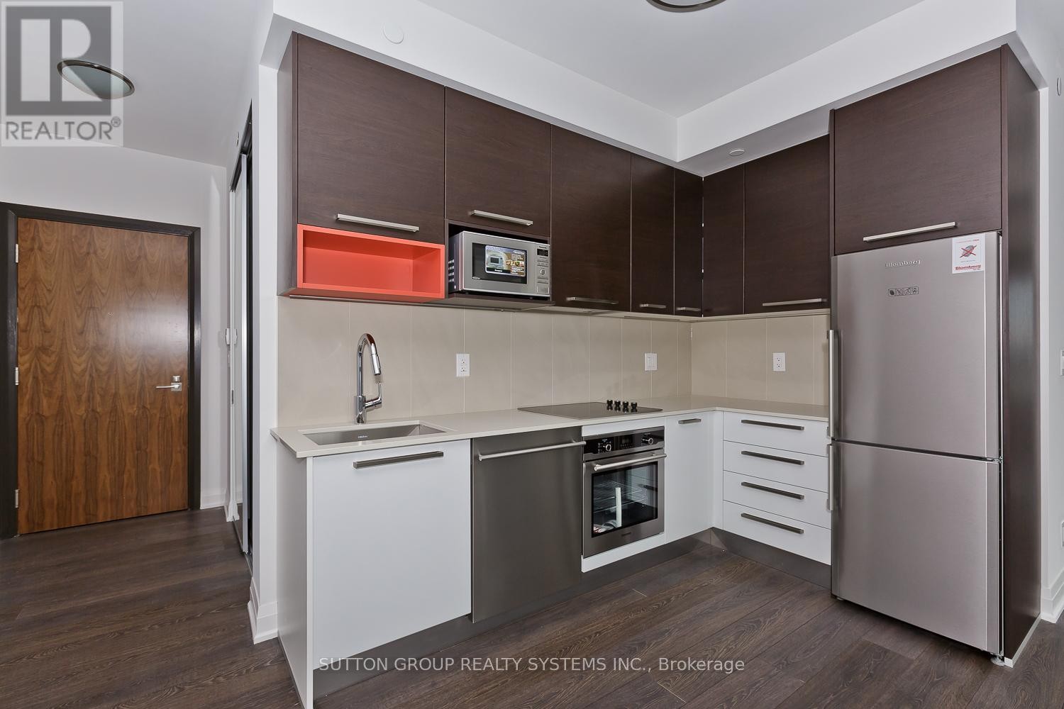 












1410 - 36 PARK LAWN ROAD

,
Toronto (Mimico),




Ontario
M8Y0C1

