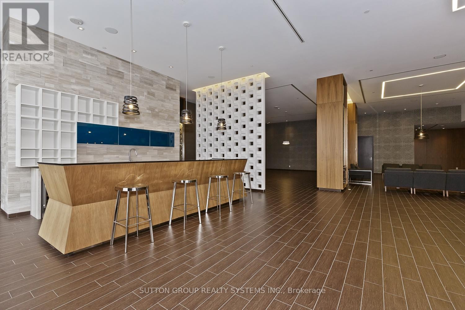 












1410 - 36 PARK LAWN ROAD

,
Toronto (Mimico),




Ontario
M8Y0C1

