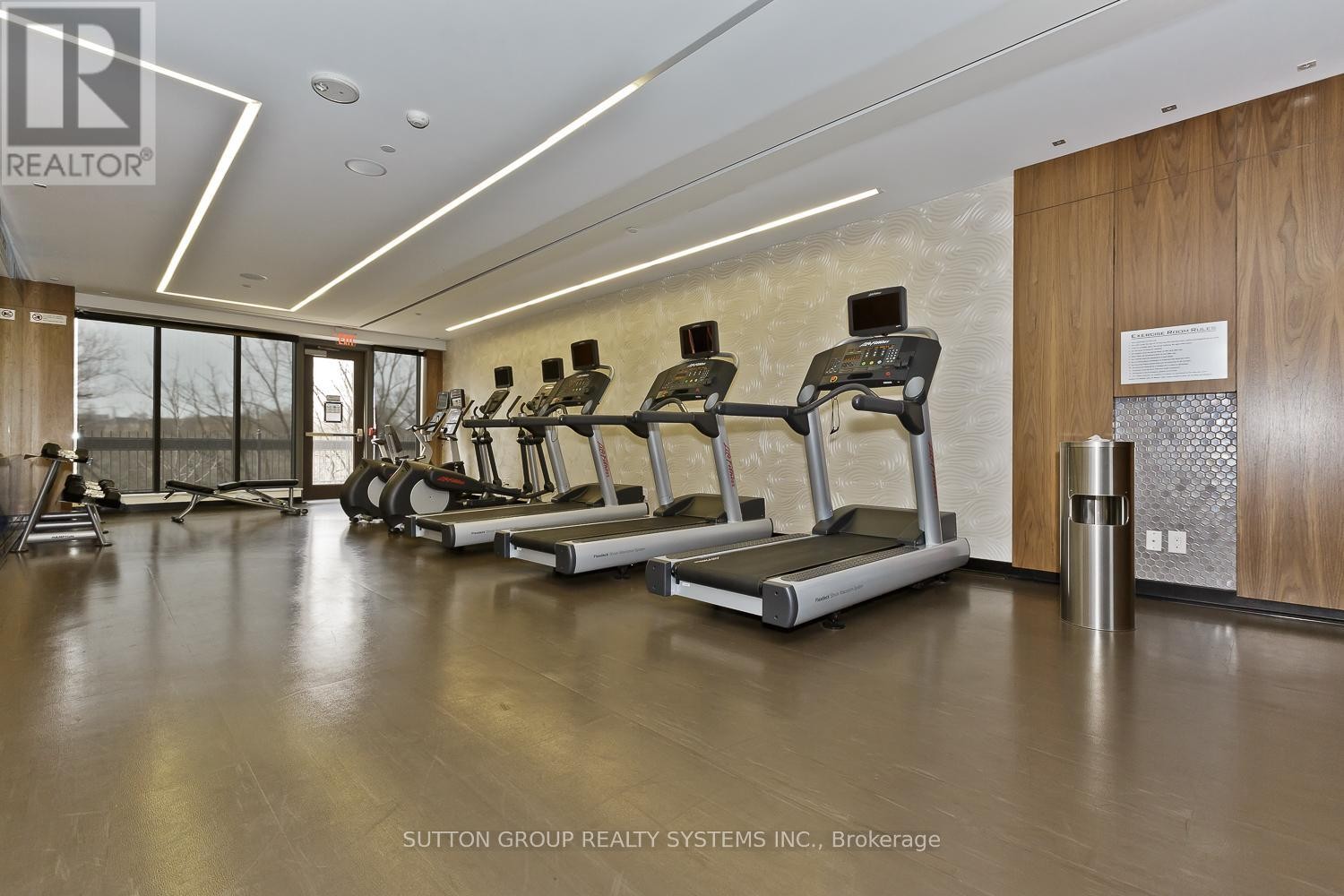 












1410 - 36 PARK LAWN ROAD

,
Toronto (Mimico),




Ontario
M8Y0C1

