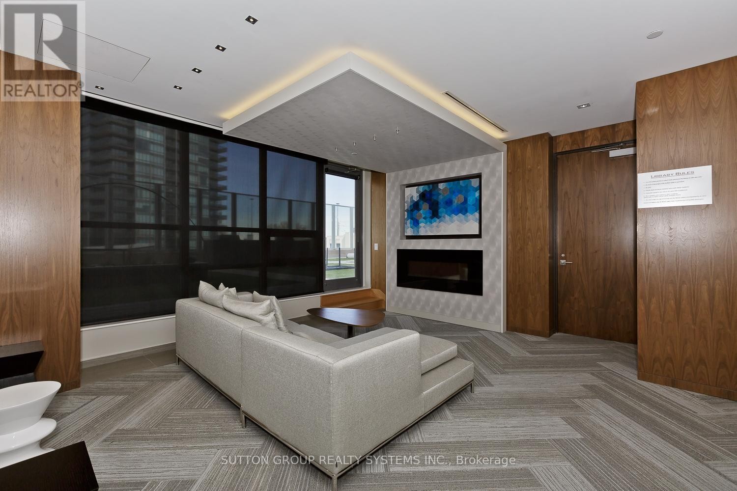 












1410 - 36 PARK LAWN ROAD

,
Toronto (Mimico),




Ontario
M8Y0C1

