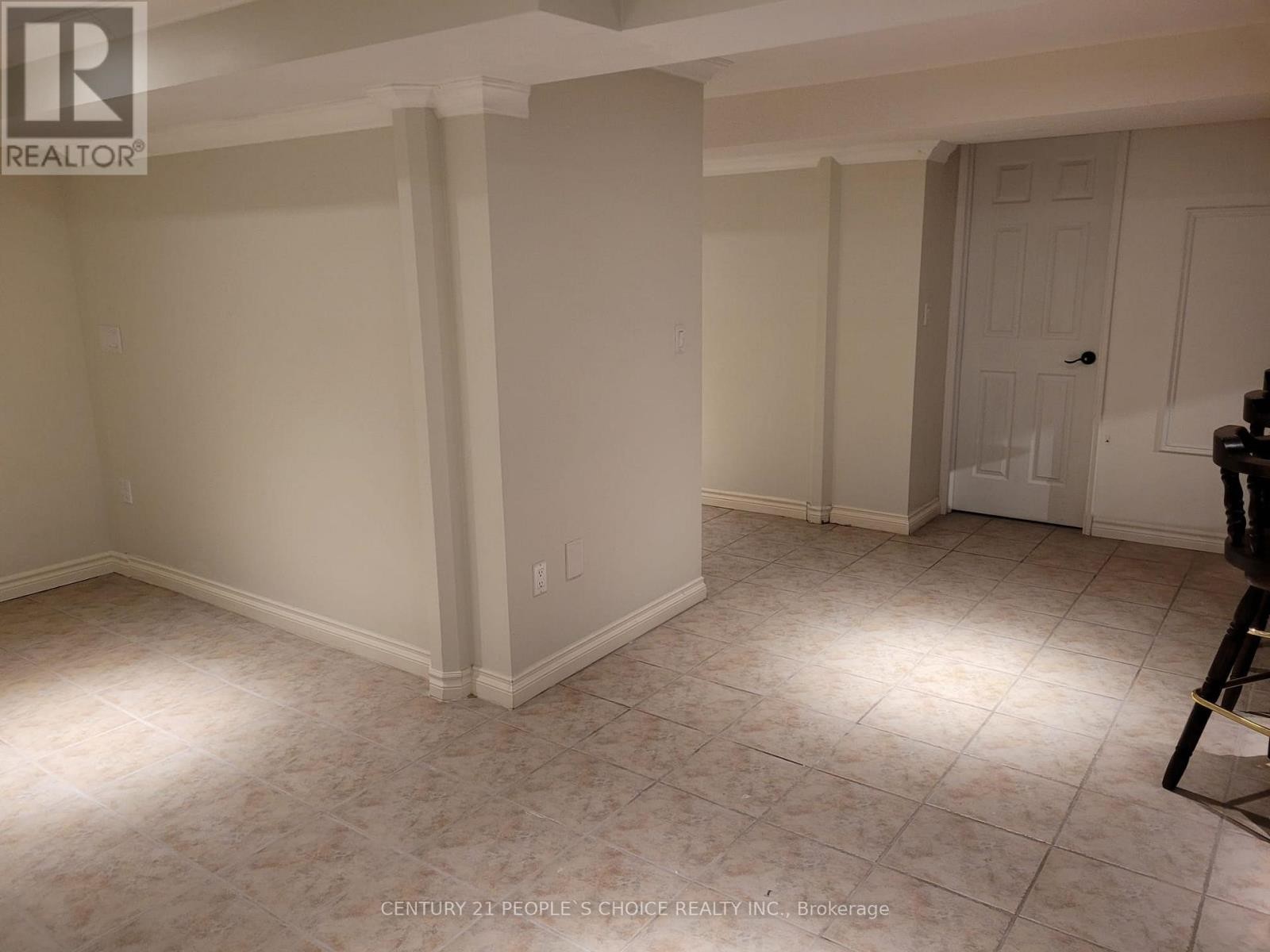 












BSMNT - 2524 BANFIELD ROAD

,
Mississauga (Central Erin Mills),




Ontario
L5M5G2

