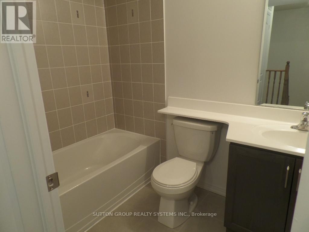 












8 - 2472 POST ROAD

,
Oakville (RO River Oaks),




Ontario
L6H0K1

