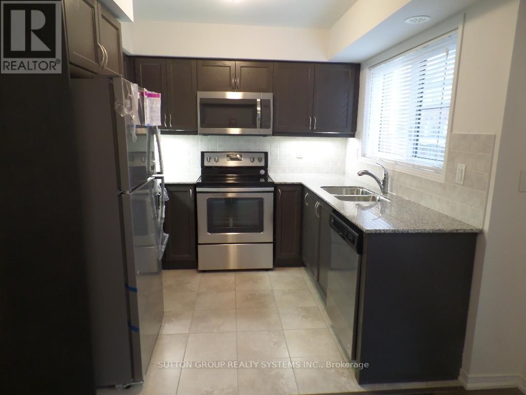 












8 - 2472 POST ROAD

,
Oakville (RO River Oaks),




Ontario
L6H0K1

