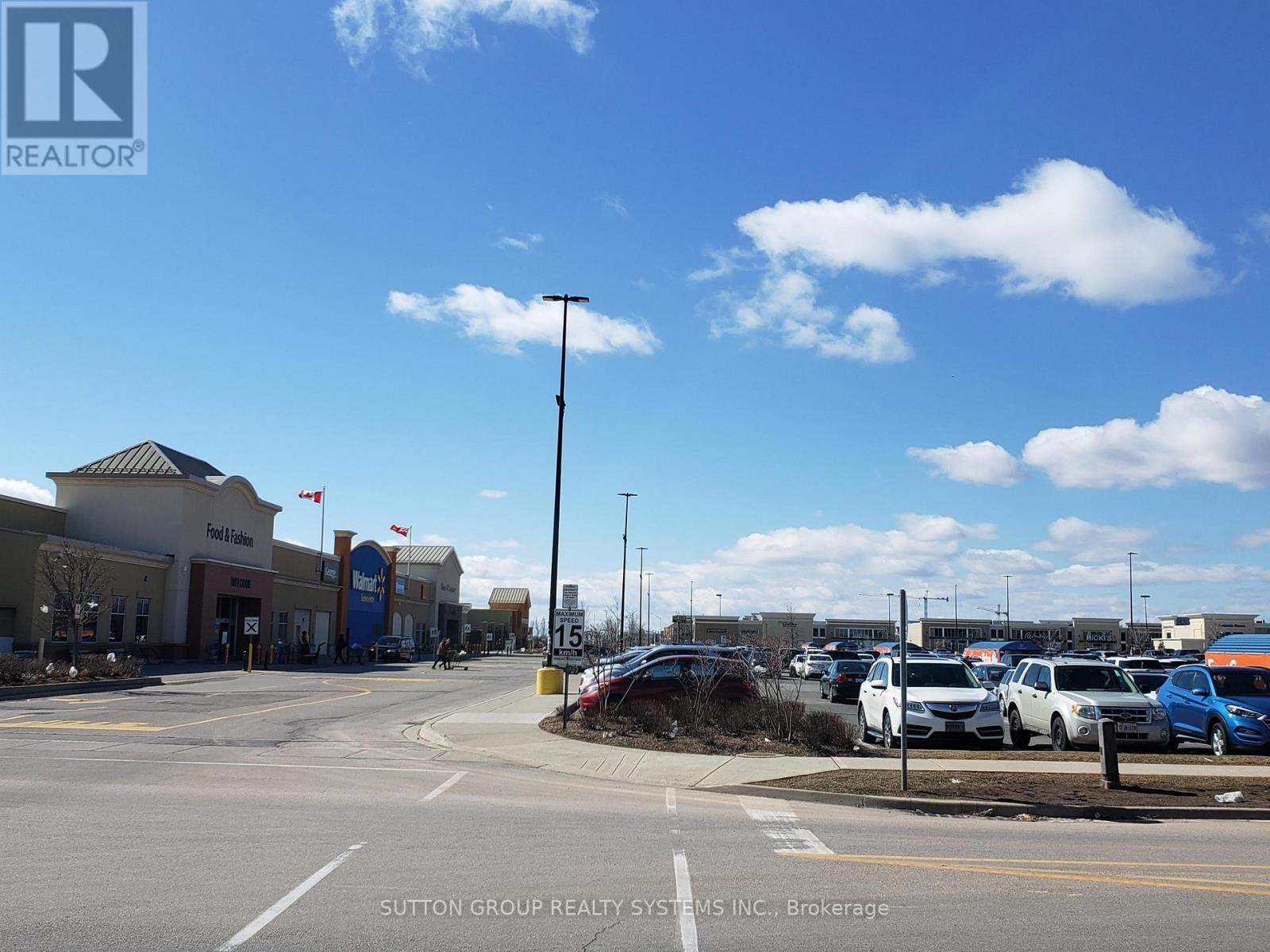 












8 - 2472 POST ROAD

,
Oakville (RO River Oaks),




Ontario
L6H0K1

