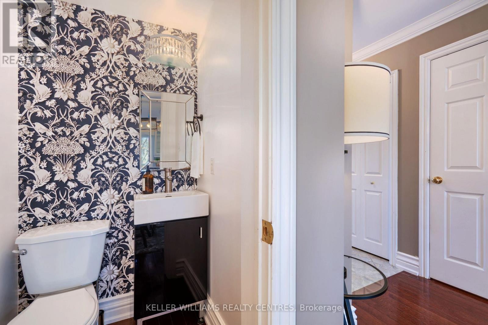 












20 - 6779 GLEN ERIN DRIVE

,
Mississauga (Meadowvale),




Ontario
L5N2C1

