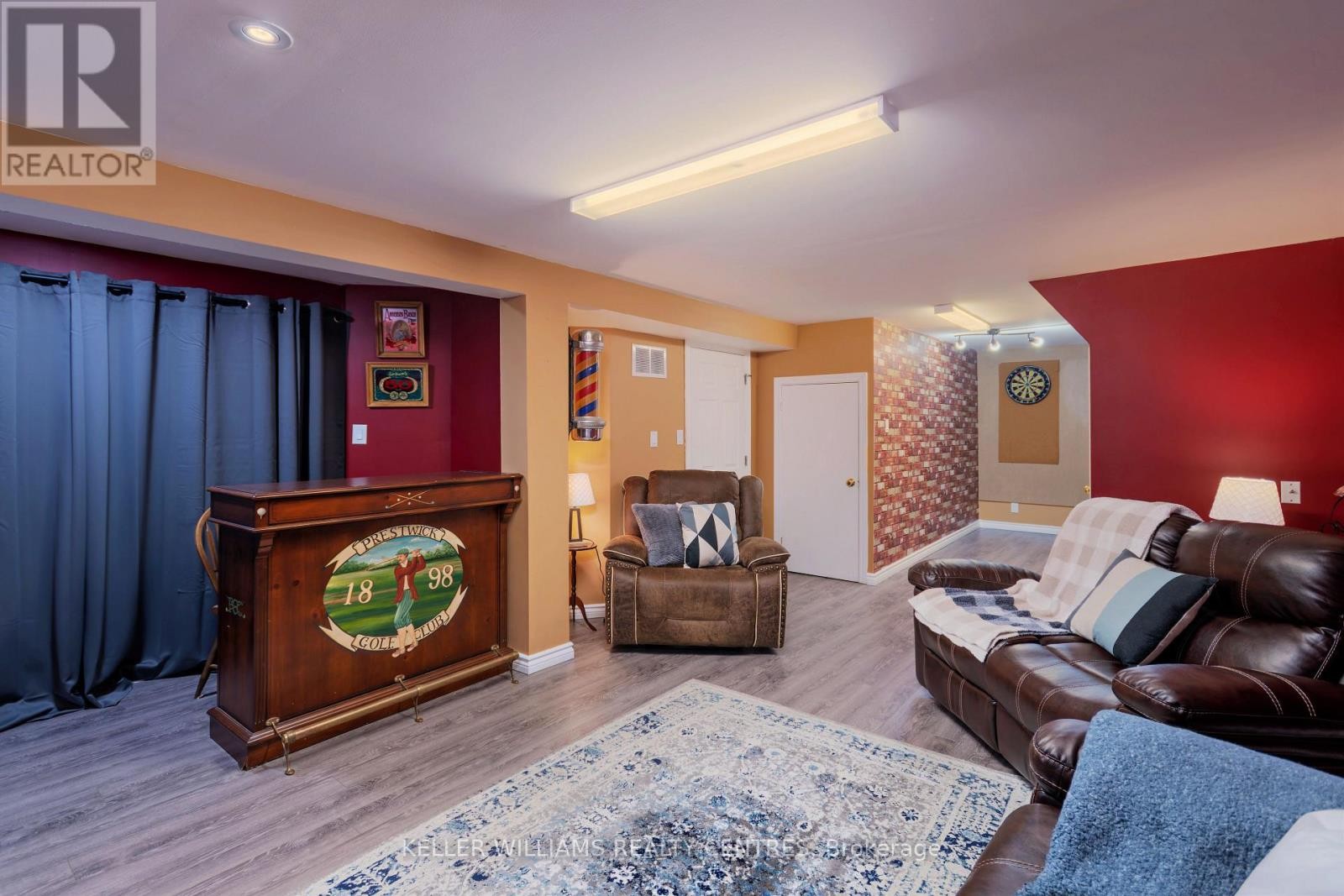 












20 - 6779 GLEN ERIN DRIVE

,
Mississauga (Meadowvale),




Ontario
L5N2C1

