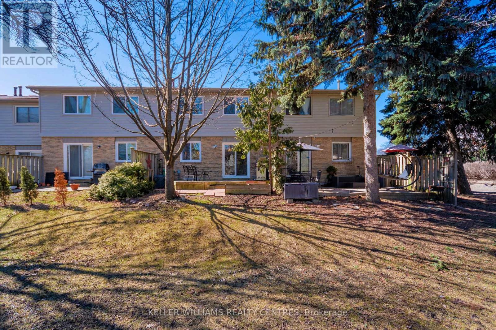 












20 - 6779 GLEN ERIN DRIVE

,
Mississauga (Meadowvale),




Ontario
L5N2C1

