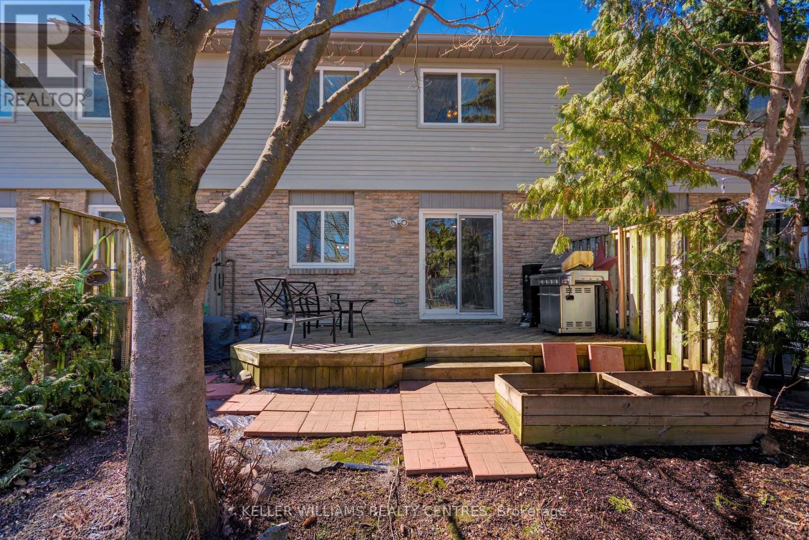 












20 - 6779 GLEN ERIN DRIVE

,
Mississauga (Meadowvale),




Ontario
L5N2C1

