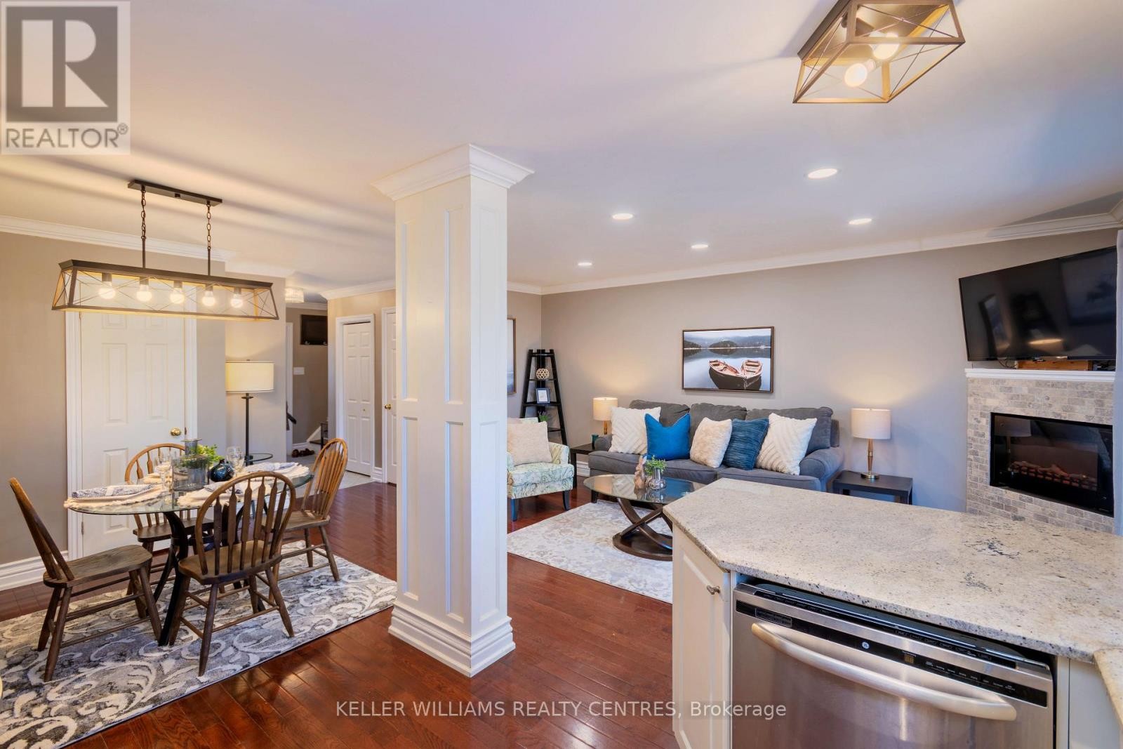 












20 - 6779 GLEN ERIN DRIVE

,
Mississauga (Meadowvale),




Ontario
L5N2C1

