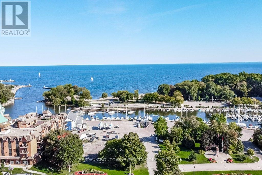 












519 - 2511 LAKESHORE ROAD W

,
Oakville (BR Bronte),




Ontario
L6L6L9

